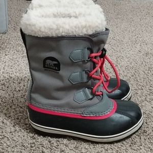 Sorel snow boots